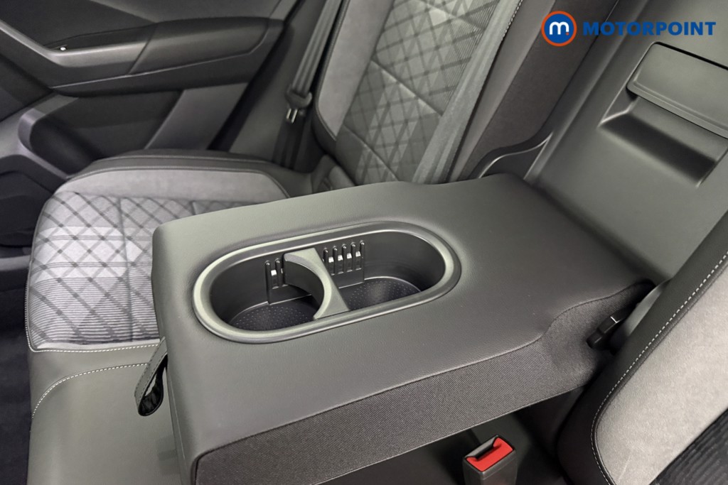 Volkswagen T-Roc R-Line Automatic Petrol SUV - Stock Number (1600349) - 18th supplementary image