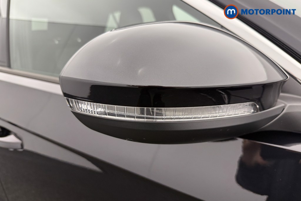 Volkswagen T-Roc R-Line Automatic Petrol SUV - Stock Number (1600349) - 20th supplementary image