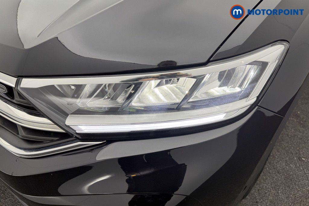 Volkswagen T-Roc R-Line Automatic Petrol SUV - Stock Number (1600349) - 23rd supplementary image