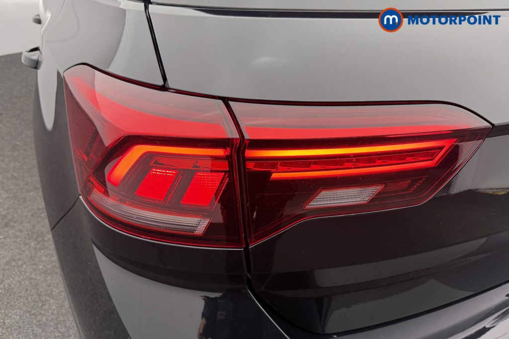 Volkswagen T-Roc R-Line Automatic Petrol SUV - Stock Number (1600349) - 24th supplementary image
