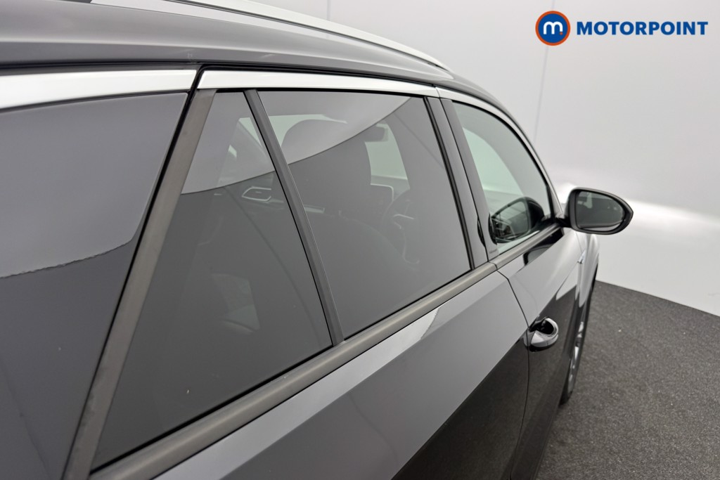 Volkswagen T-Roc R-Line Automatic Petrol SUV - Stock Number (1600349) - 28th supplementary image