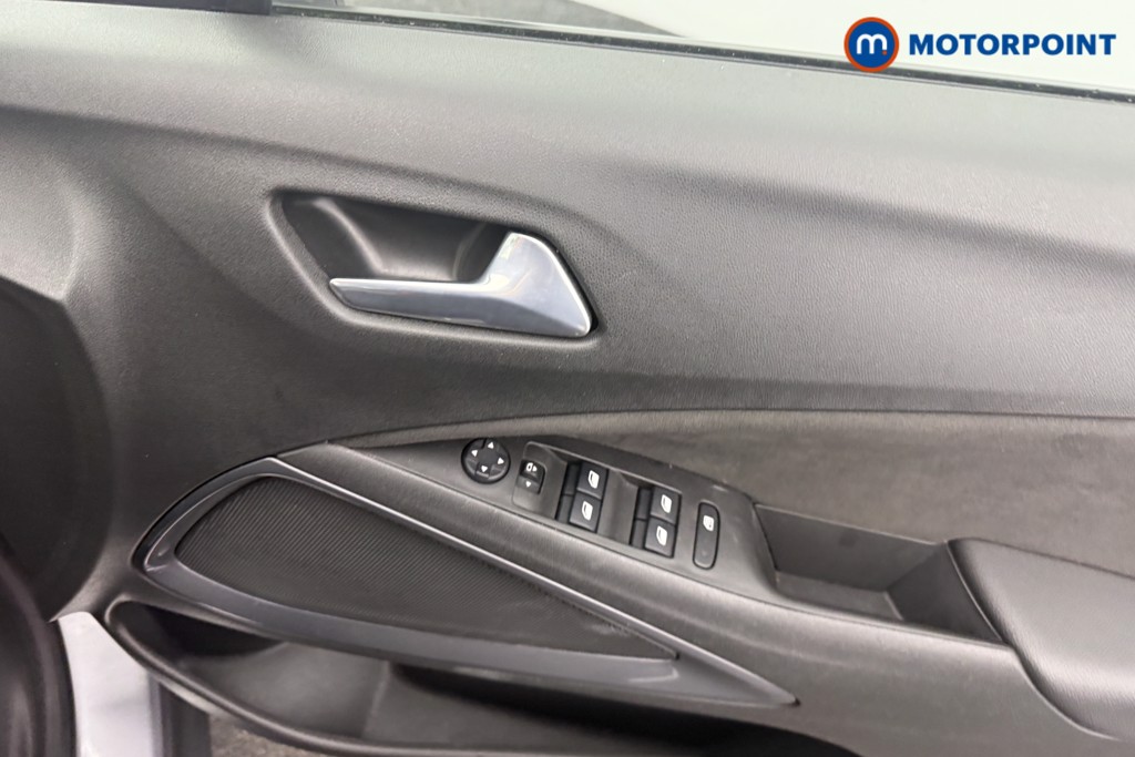 Vauxhall Crossland Ultimate Automatic Petrol SUV - Stock Number (1600448) - 12th supplementary image