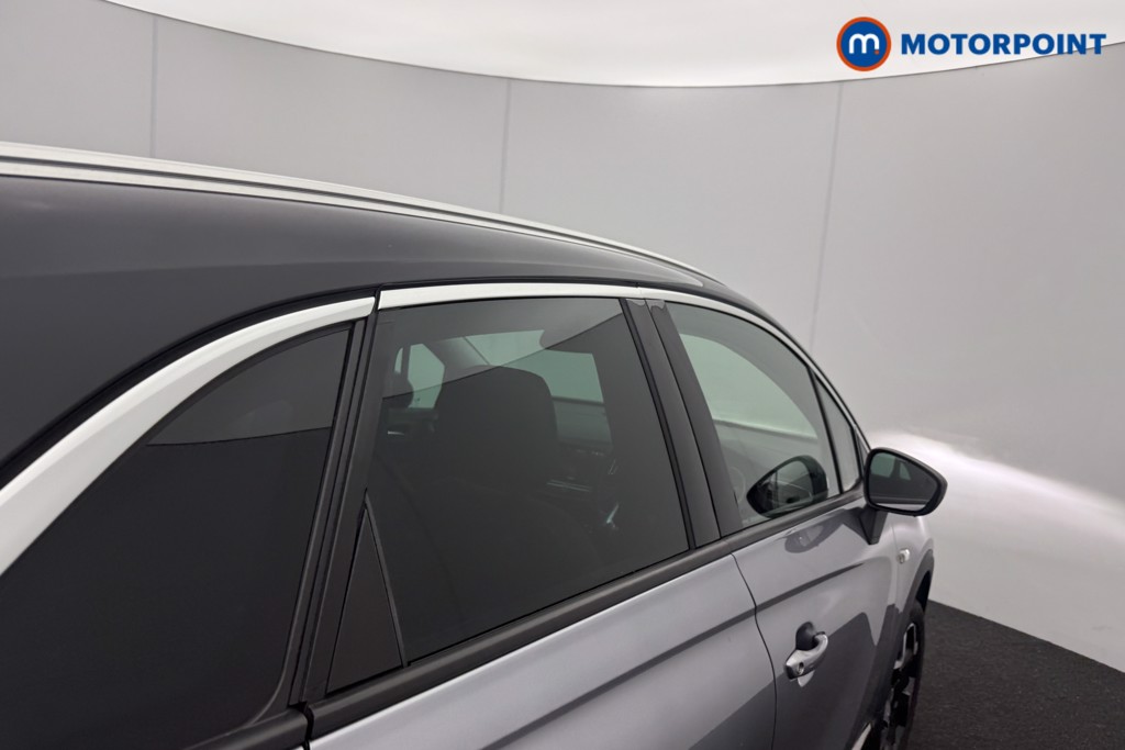 Vauxhall Crossland Ultimate Automatic Petrol SUV - Stock Number (1600448) - 24th supplementary image