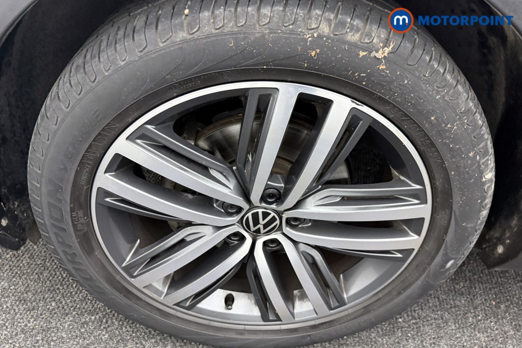 Volkswagen Tiguan Elegance Automatic Petrol SUV - Stock Number (1600449) - 32nd supplementary image