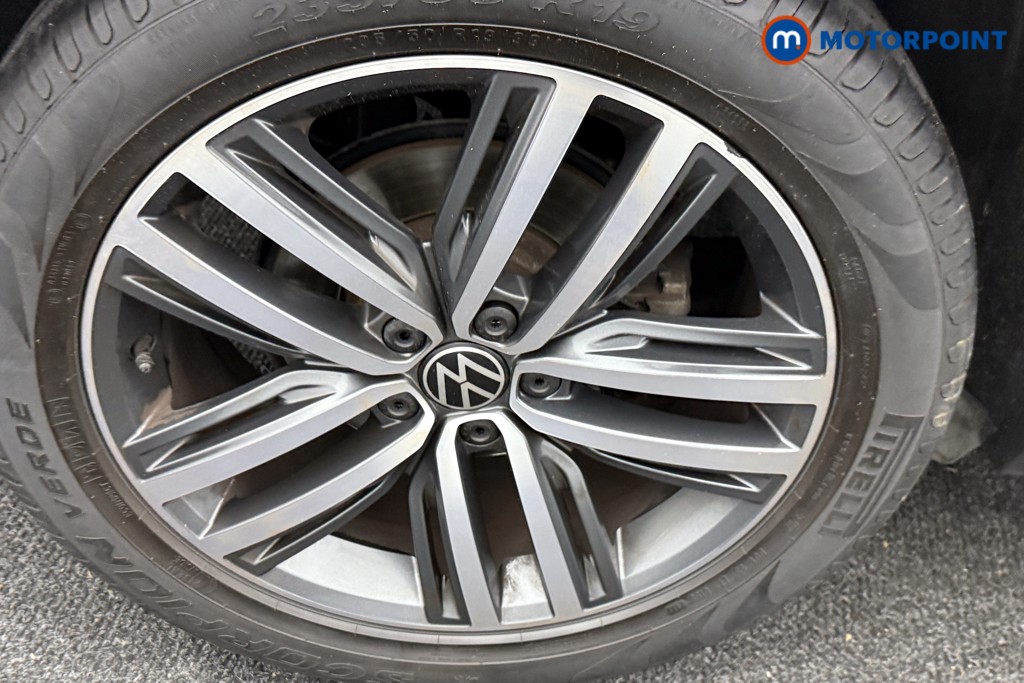 Volkswagen Tiguan Elegance Automatic Petrol SUV - Stock Number (1600449) - 34th supplementary image