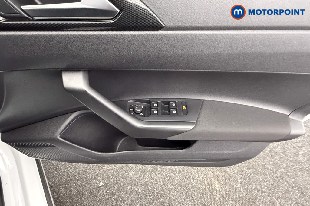 Volkswagen Taigo Life Automatic Petrol SUV - Stock Number (1600451) - 17th supplementary image