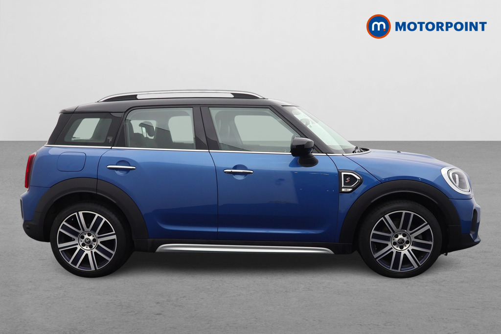 Mini Countryman Cooper S Exclusive Automatic Petrol SUV - Stock Number (1600733) - Drivers side