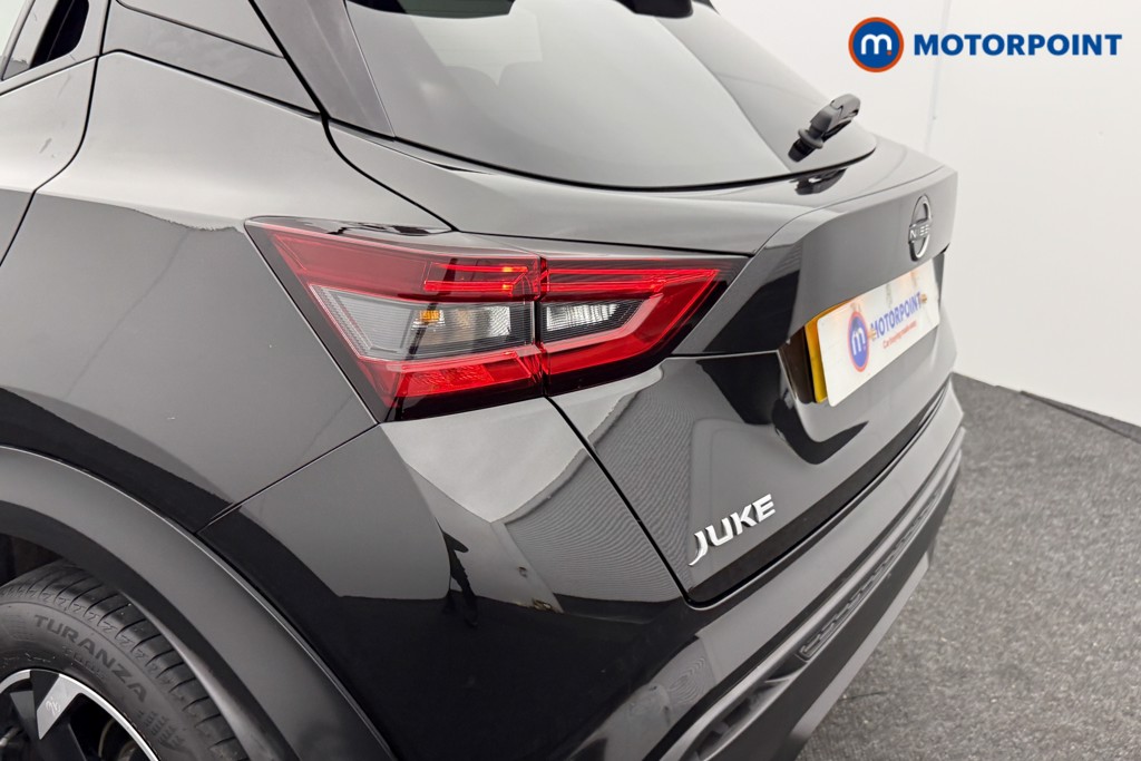 Nissan Juke N-Connecta Automatic Petrol SUV - Stock Number (1600741) - 27th supplementary image