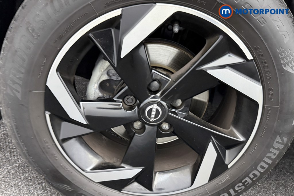 Nissan Juke N-Connecta Automatic Petrol SUV - Stock Number (1600741) - 30th supplementary image