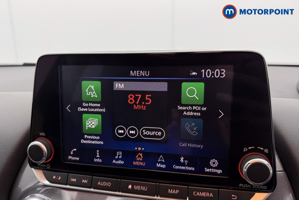 Nissan Juke N-Connecta Automatic Petrol SUV - Stock Number (1600744) - 2nd supplementary image