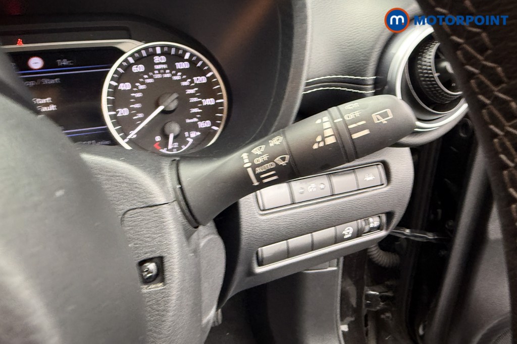 Nissan Juke N-Connecta Automatic Petrol SUV - Stock Number (1600744) - 10th supplementary image