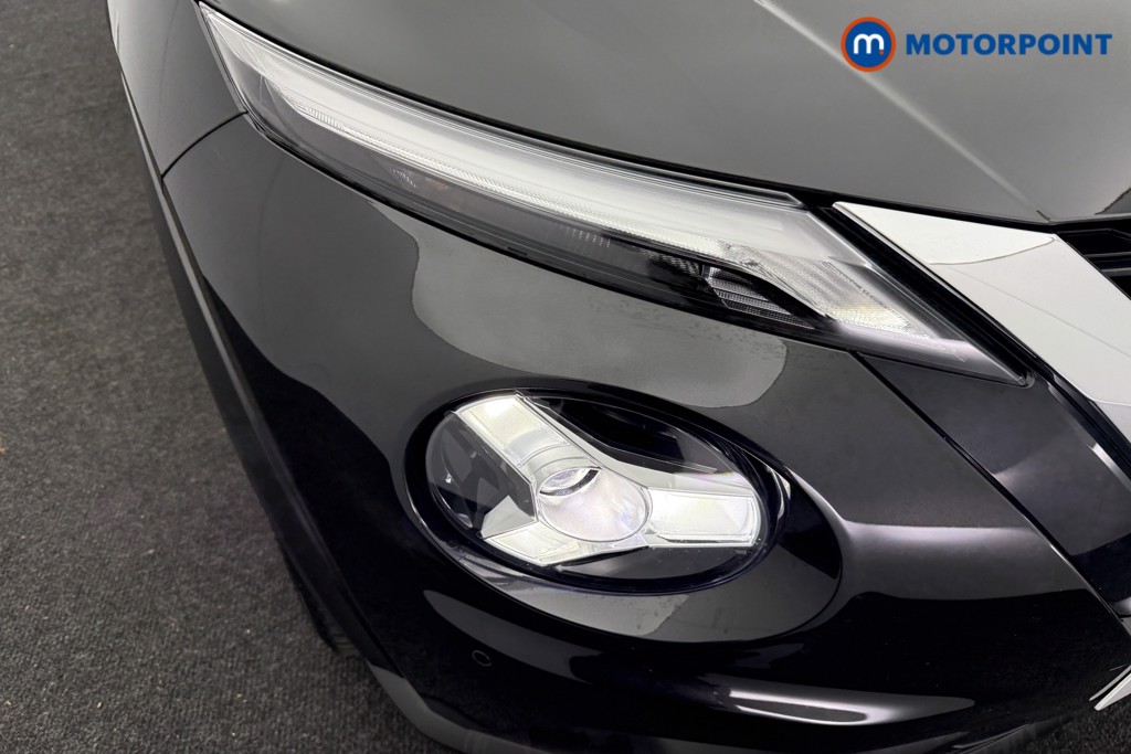 Nissan Juke N-Connecta Automatic Petrol SUV - Stock Number (1600744) - 18th supplementary image