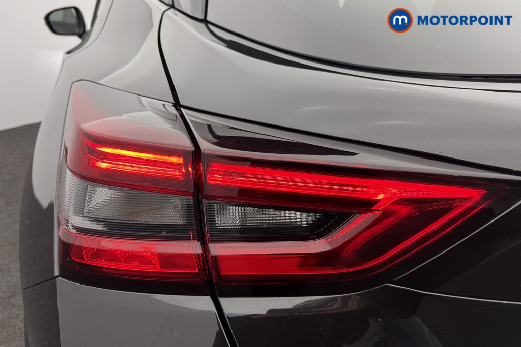 Nissan Juke N-Connecta Automatic Petrol SUV - Stock Number (1600744) - 20th supplementary image