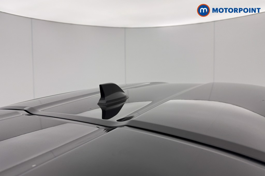 Nissan Juke N-Connecta Automatic Petrol SUV - Stock Number (1600744) - 22nd supplementary image