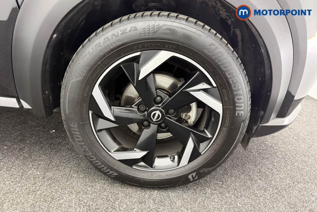 Nissan Juke N-Connecta Automatic Petrol SUV - Stock Number (1600744) - 25th supplementary image