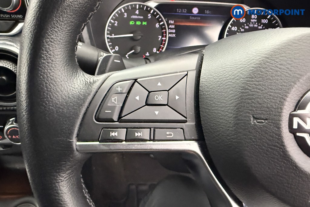 Nissan Juke N-Connecta Automatic Petrol SUV - Stock Number (1600750) - 12th supplementary image