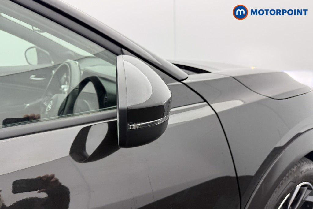 Nissan Juke N-Connecta Automatic Petrol SUV - Stock Number (1600750) - 17th supplementary image