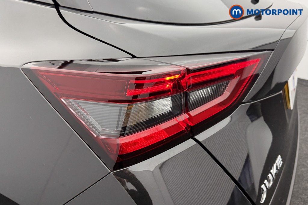 Nissan Juke N-Connecta Automatic Petrol SUV - Stock Number (1600750) - 24th supplementary image