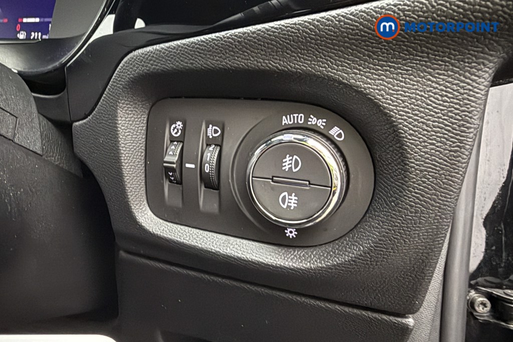 Vauxhall Corsa GS Manual Petrol Hatchback - Stock Number (1600799) - 15th supplementary image