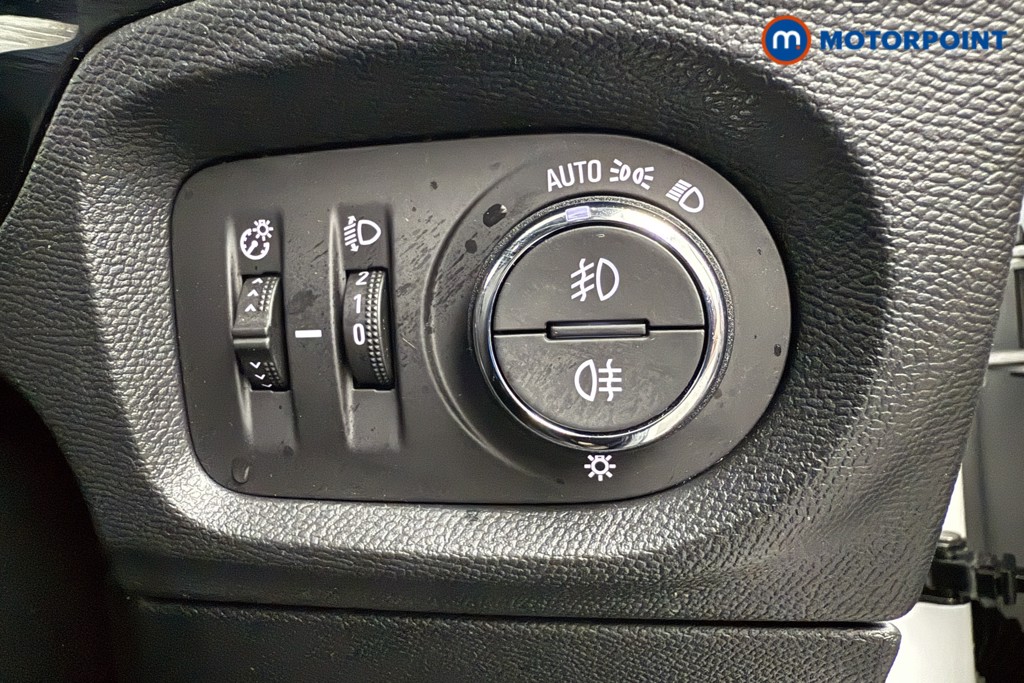 Vauxhall Corsa GS Manual Petrol Hatchback - Stock Number (1600848) - 17th supplementary image