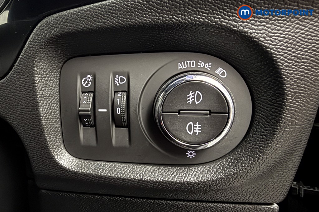 Vauxhall Corsa GS Manual Petrol Hatchback - Stock Number (1600856) - 16th supplementary image