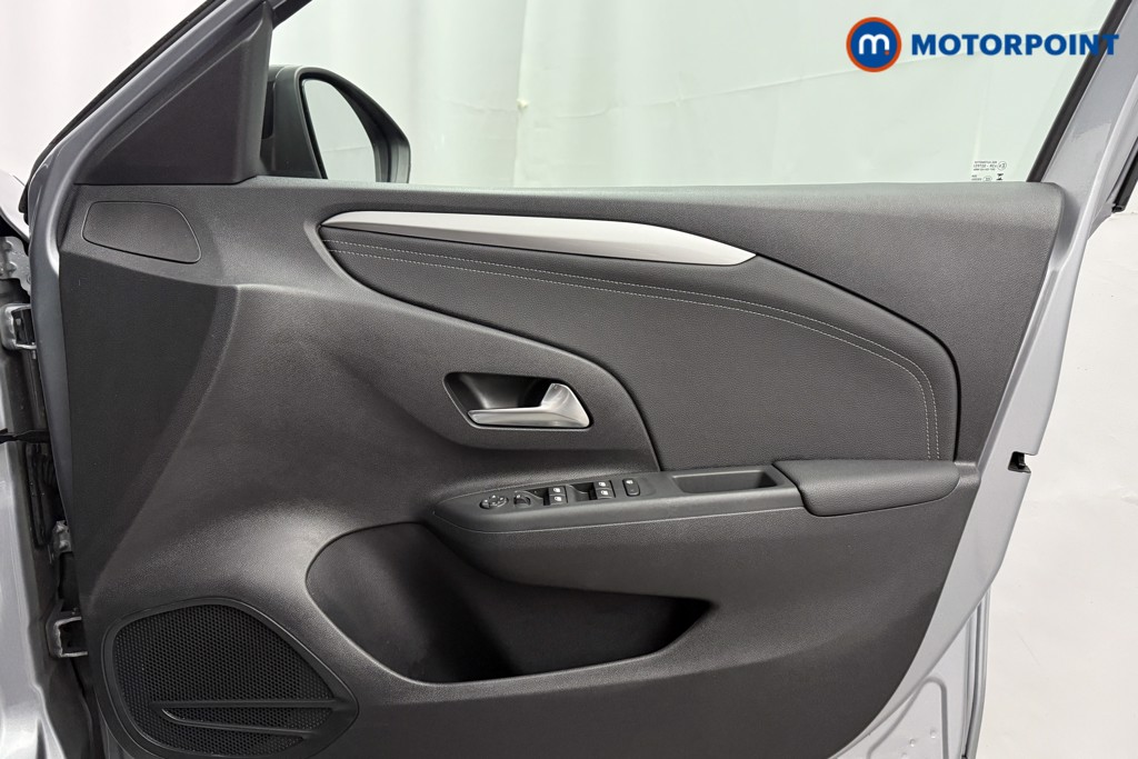 Vauxhall Corsa GS Manual Petrol Hatchback - Stock Number (1600874) - 18th supplementary image