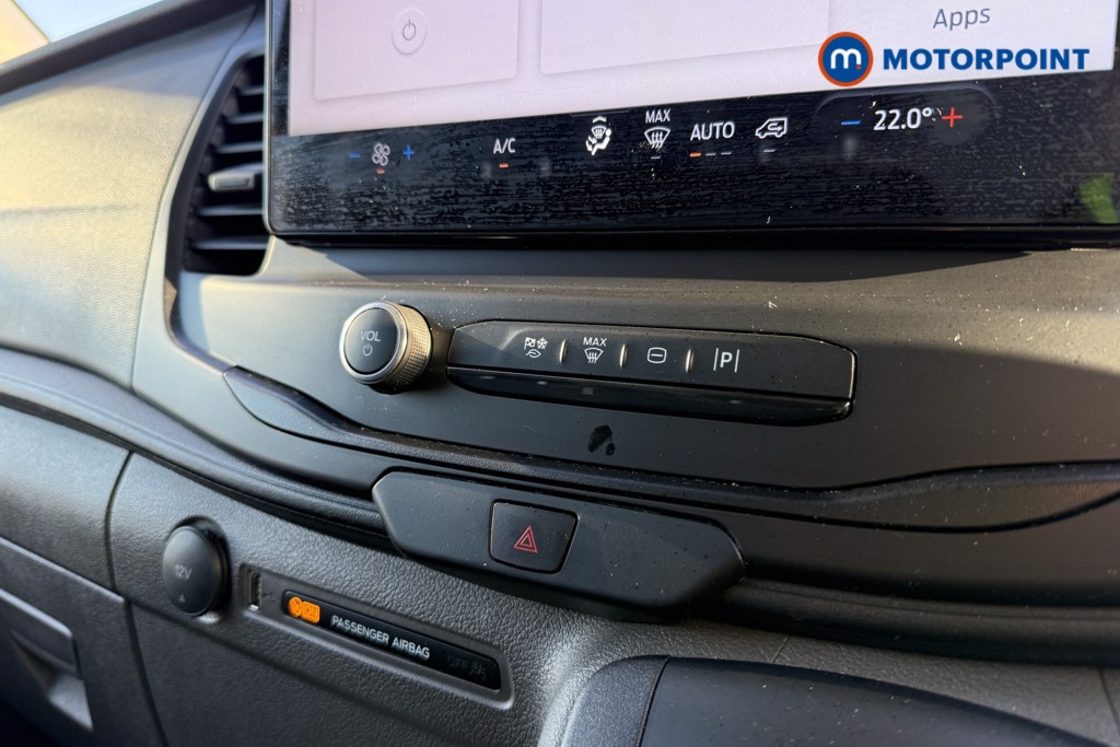 Ford Transit Leader Automatic Diesel Medium Roof Van - Stock Number (1601052) - 11th supplementary image