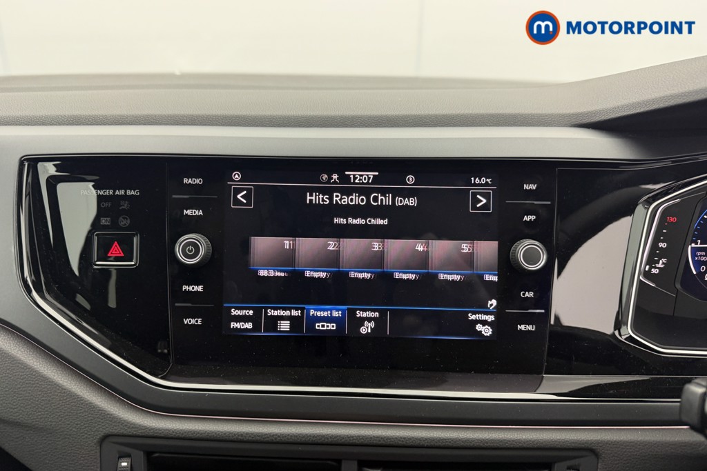 Volkswagen Polo R-Line Manual Petrol Hatchback - Stock Number (1601177) - 6th supplementary image