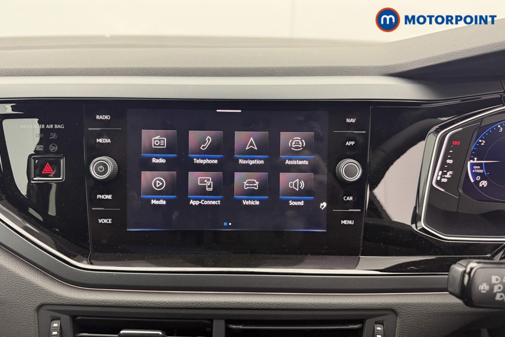 Volkswagen Polo R-Line Manual Petrol Hatchback - Stock Number (1601177) - 12th supplementary image