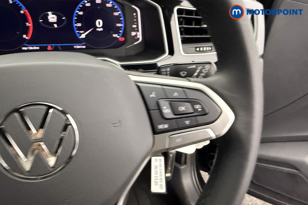 Volkswagen Polo R-Line Manual Petrol Hatchback - Stock Number (1601177) - 16th supplementary image