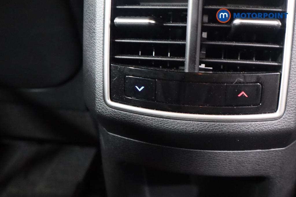 KIA Sportage Pure Automatic Petrol-Electric Hybrid SUV - Stock Number (1601259) - 16th supplementary image