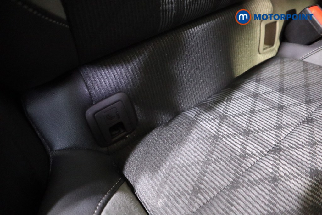 Volkswagen T-Roc R-Line Automatic Petrol SUV - Stock Number (1601349) - 16th supplementary image