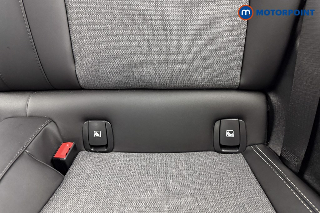 Mini Hatchback Cooper S Level 2 Automatic Electric Hatchback - Stock Number (1601386) - 16th supplementary image