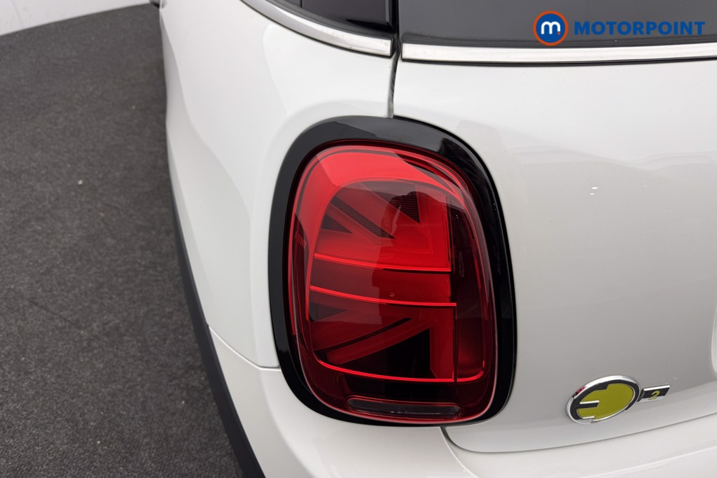 Mini Hatchback Cooper S Level 2 Automatic Electric Hatchback - Stock Number (1601386) - 22nd supplementary image