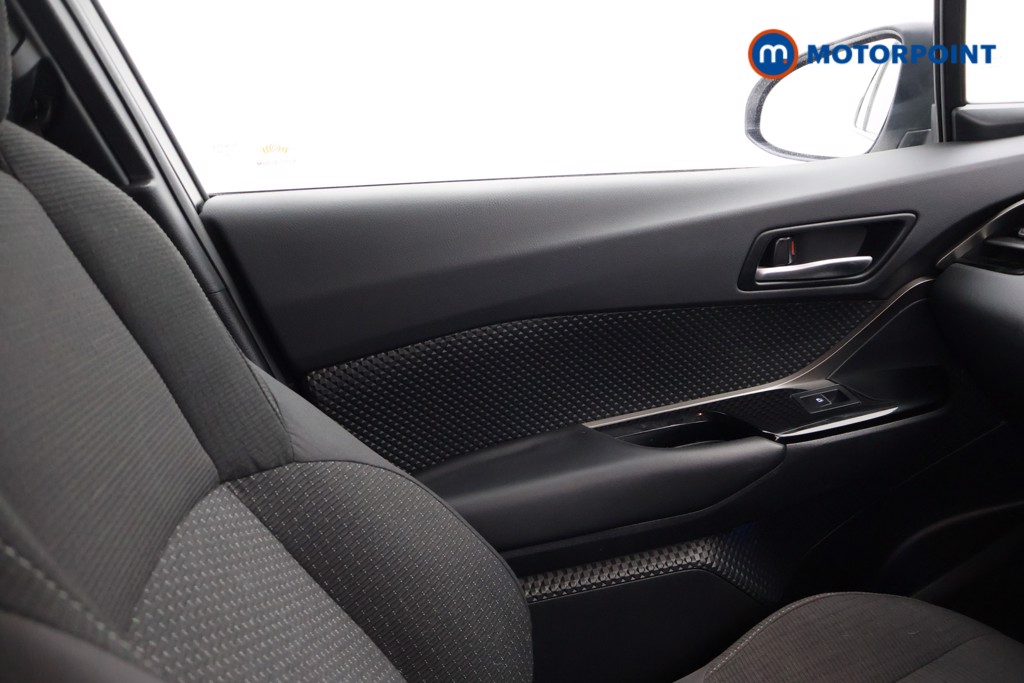 Toyota C-Hr Design Automatic Petrol-Electric Hybrid SUV - Stock Number (1601393) - 8th supplementary image