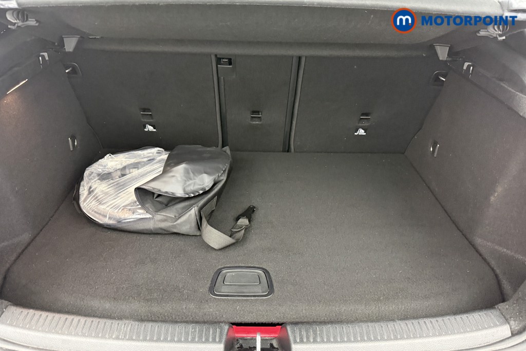 Mercedes-Benz A Class Amg Line Automatic Petrol Plug-In Hybrid Hatchback - Stock Number (1601424) - 20th supplementary image