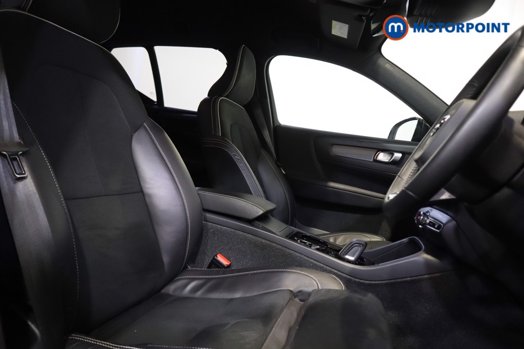 Volvo Xc40 R Design Automatic Petrol SUV - Stock Number (1601458) - 5th supplementary image