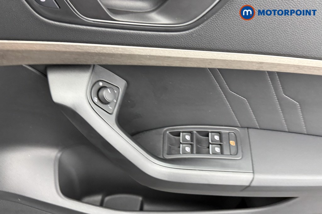 Seat Ateca Xperience Automatic Petrol SUV - Stock Number (1601492) - 17th supplementary image