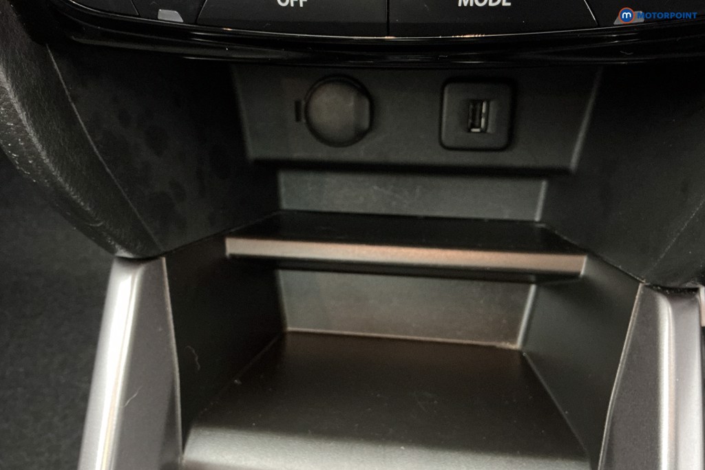 Suzuki Vitara Sz5 Allgrip Manual Petrol SUV - Stock Number (1601494) - 16th supplementary image