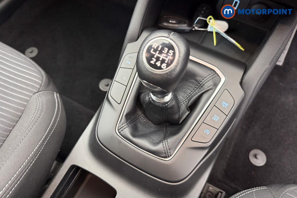 Ford Focus Titanium Manual Petrol Hatchback - Stock Number (1601566) - 5th supplementary image