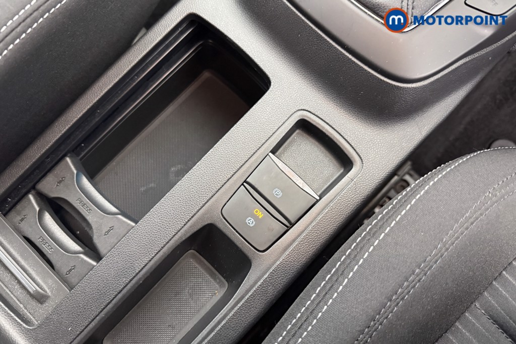 Ford Focus Titanium Manual Petrol Hatchback - Stock Number (1601566) - 6th supplementary image