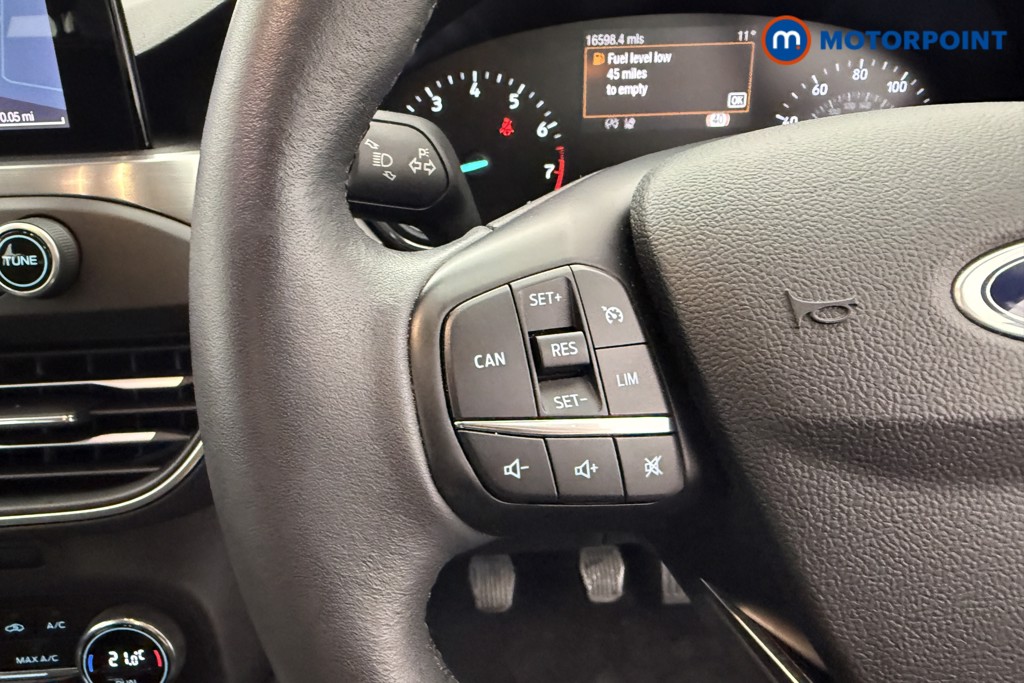 Ford Focus Titanium Manual Petrol Hatchback - Stock Number (1601566) - 8th supplementary image