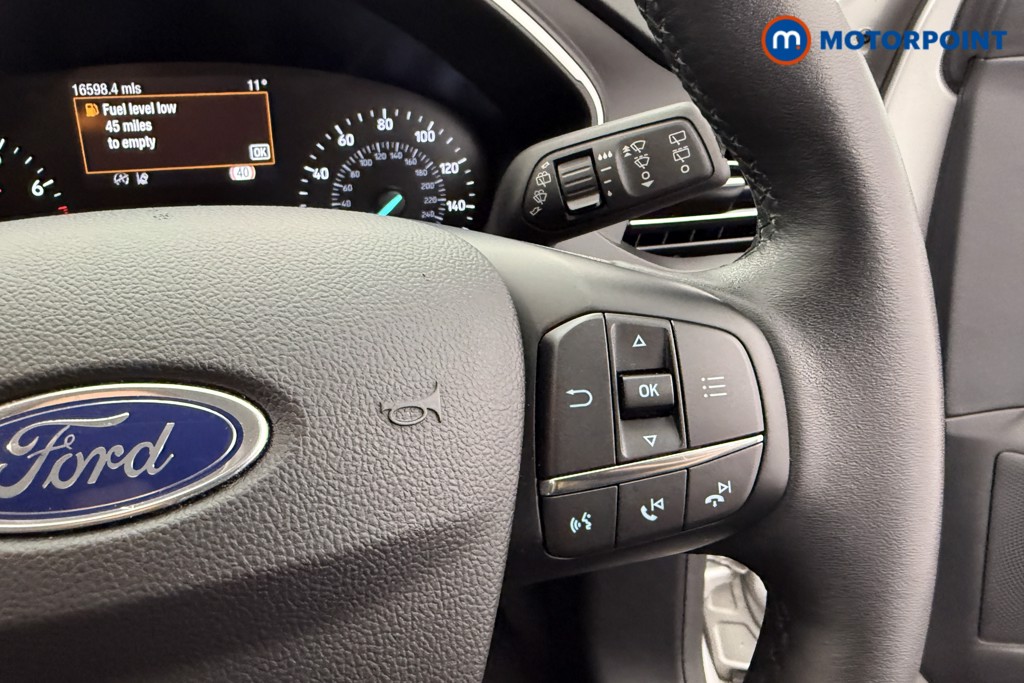 Ford Focus Titanium Manual Petrol Hatchback - Stock Number (1601566) - 9th supplementary image