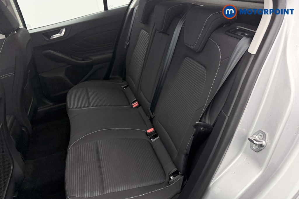 Ford Focus Titanium Manual Petrol Hatchback - Stock Number (1601566) - 16th supplementary image