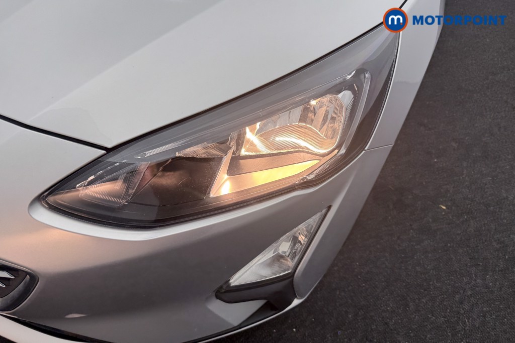 Ford Focus Titanium Manual Petrol Hatchback - Stock Number (1601566) - 21st supplementary image