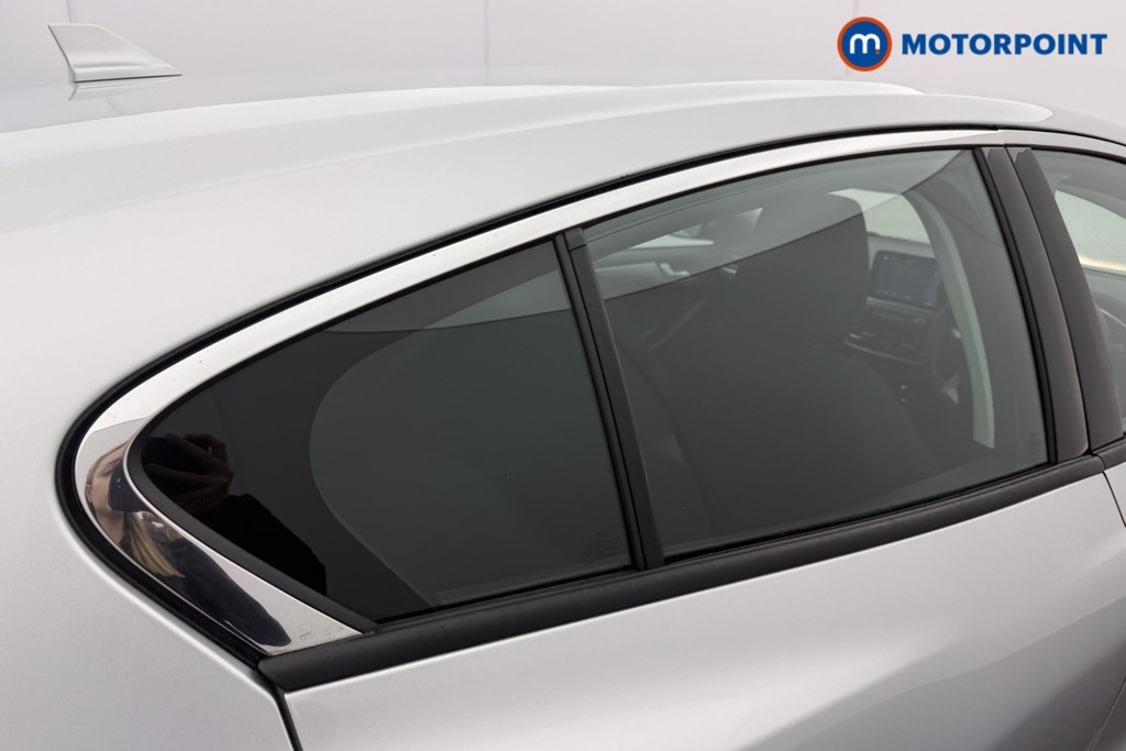 Ford Focus Titanium Manual Petrol Hatchback - Stock Number (1601566) - 25th supplementary image