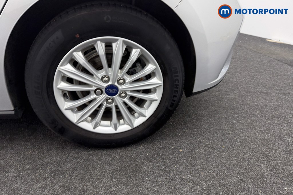 Ford Focus Titanium Manual Petrol Hatchback - Stock Number (1601566) - 29th supplementary image