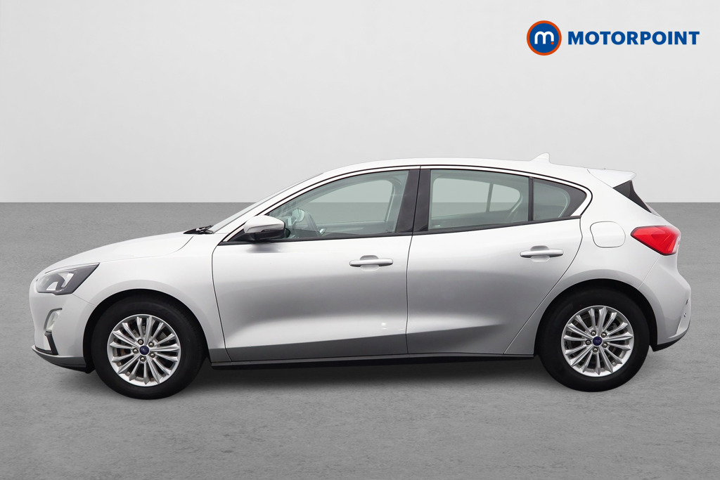 Ford Focus Titanium Manual Petrol Hatchback - Stock Number (1601566) - Passenger side