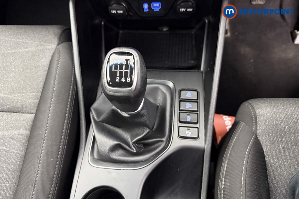 Hyundai Tucson Se Nav Manual Petrol SUV - Stock Number (1601570) - 10th supplementary image