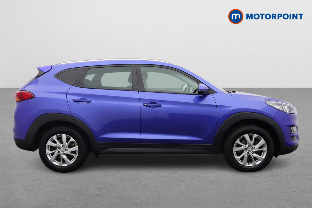 Hyundai Tucson Se Nav Manual Petrol SUV - Stock Number (1601570) - Drivers side